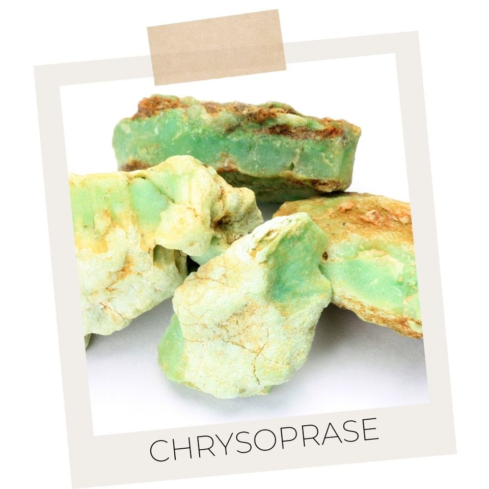 raw chrysoprase jewellery gemstone