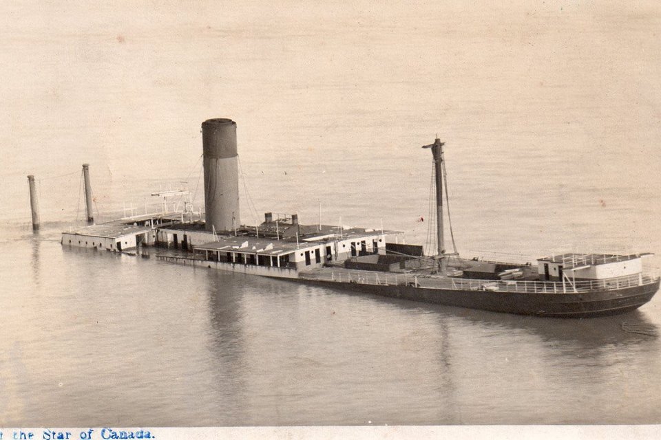 The wreck of the Star of Canada ship at Kaiti Beach in Gisborne, NZ