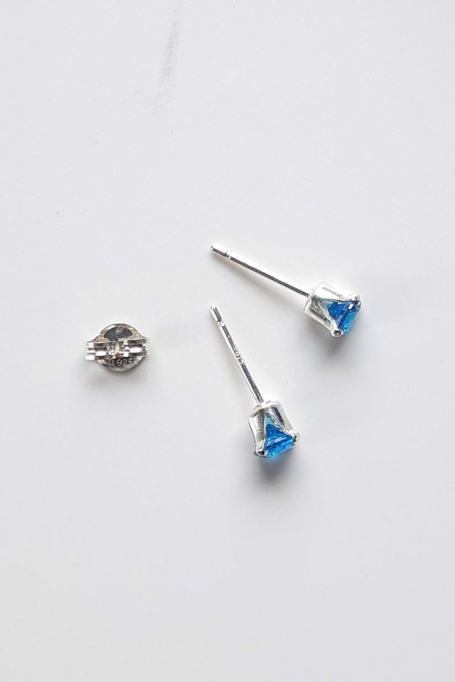 Soraya Sapphire Blue Stud Earrings